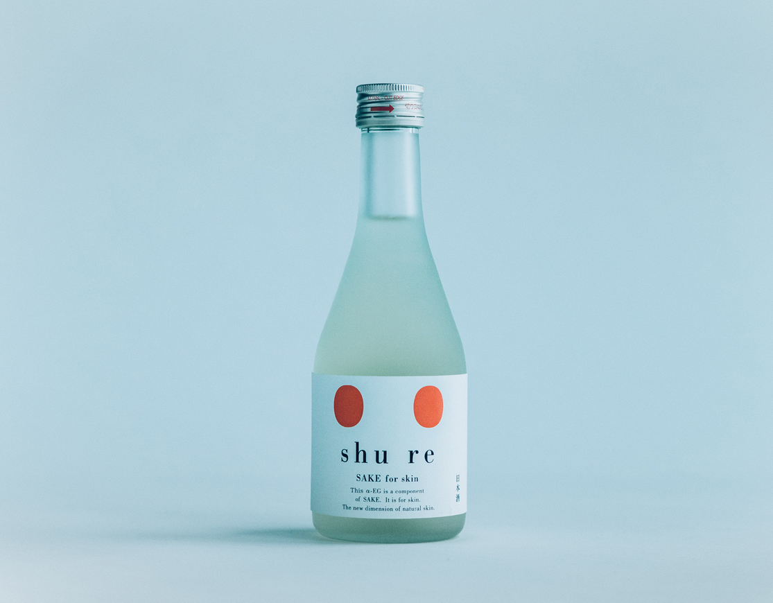 shu re 特別純米酒のパッケージ